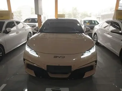BYD Seal 06GT 2025, 27900 км, за 118900 CNY