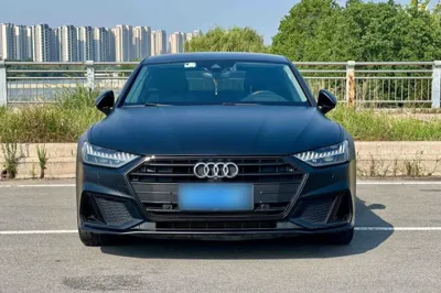 Audi A7 2021, 61500 км, за 291757.4 CNY - фото 2
