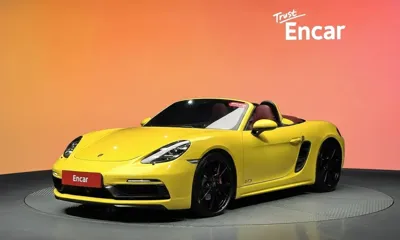 Porsche 718 · 2018 год