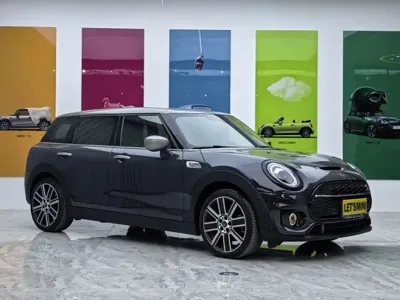 MINI Mini Clubman · 2021 год