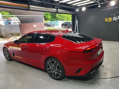 Kia Stinger 2021, 56364 км, за 27500000 KRW