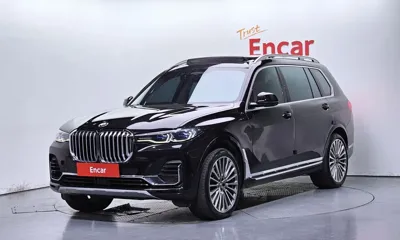 BMW X7 · 2021 год