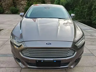 Ford Mondeo 2014, 110000 км, за 31800 CNY
