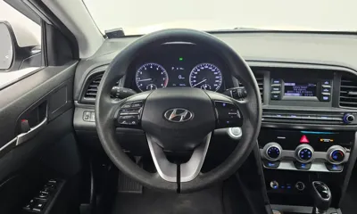 Hyundai Avante 2019, 39813 км, за 10600000 KRW - фото 15