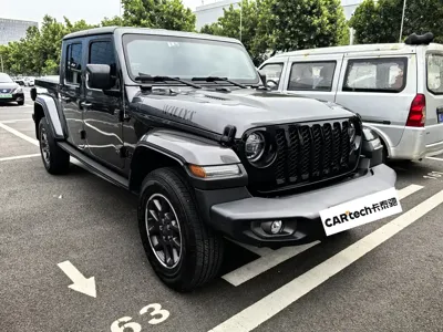 Jeep Gladiator 2023, 20000 км, за 248000 CNY - фото 7