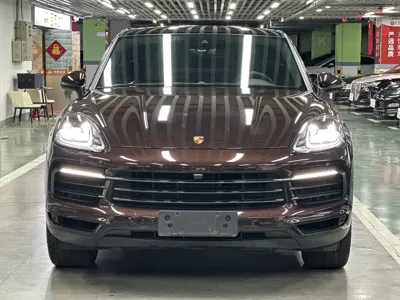 Porsche Cayenne 2020, 46000 км, за 435800 CNY
