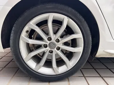 Audi A4L 2018, 78000 км, за 82800 CNY - фото 7