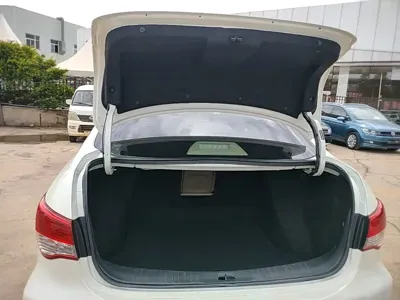 Nissan Sylphy 2016, 86300 км, за 25900 CNY - фото 19