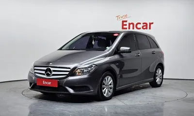 Mercedes-Benz B-Class · 2012 год
