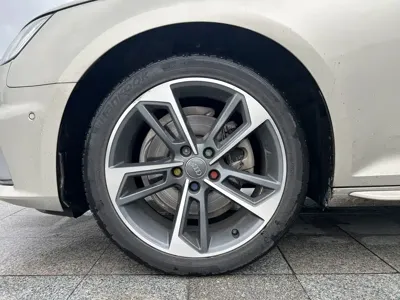 Audi A4L 2020, 67000 км, за 89800 CNY - фото 16
