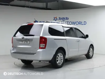 Kia Canival 2011, 39470 км, за 8990000 KRW - фото 2