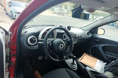 Smart Forfour 2016, 49000 км, за 56033.33 CNY - фото 12