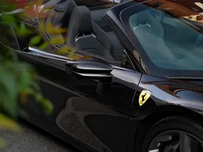 Ferrari SF90 2024, 1000 км, за 6197700 CNY - фото 8