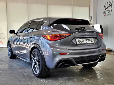 Infiniti Q30 2017, 33000 км, за 12700000 KRW