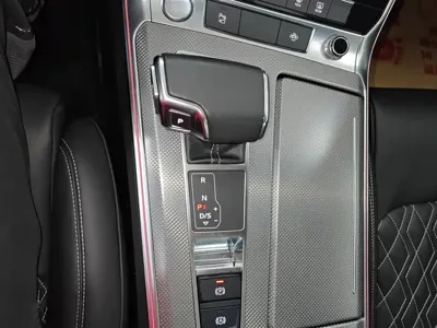Audi A6L New Energy 2020, 126100 км, за 175000 CNY - фото 16