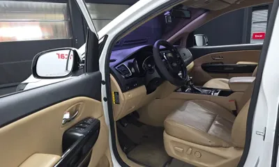 Kia Canival 2017, 265139 км, за 7000000 KRW - фото 10