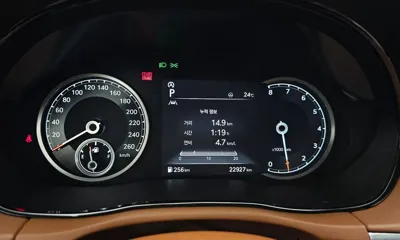 Genesis GV70 2024, 22927 км, за 44900000 KRW - фото 8