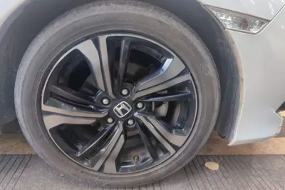 Honda Civic 2019, 51700 км, за 74841.11 CNY