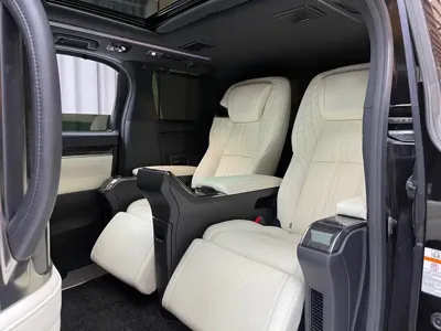 Lexus LM 2020, 157000 км, за 638000 CNY - фото 8