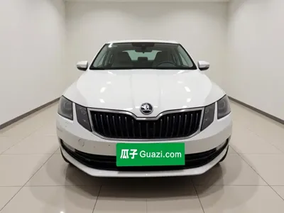 Skoda Octavia 2020, 59800 км, за 52400 CNY - фото 24