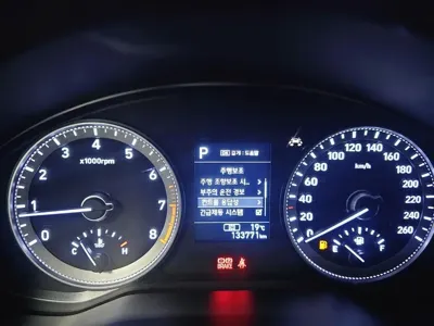 Hyundai Grandeur 2017, 133767 км, за 12800000 KRW - фото 8