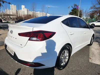 Hyundai Avante 2020, 96903 км, за 11200000 KRW
