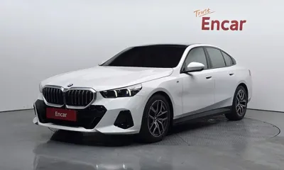 BMW 5-Series · 2024 год