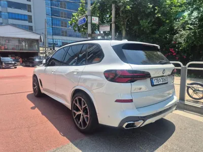 BMW X5 2026, 5100 км, за 135000000 KRW - фото 2