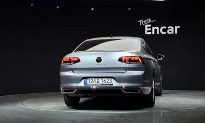 Volkswagen Passat 2021, 46092 км, за 30000000 KRW