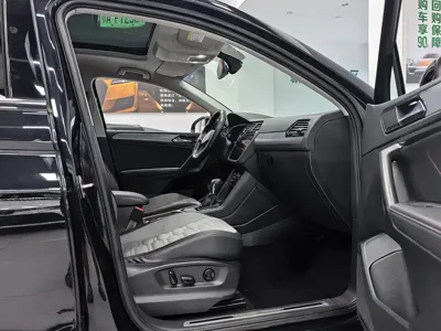 Volkswagen Tiguan X 2021, 55000 км, за 86800 CNY - фото 18