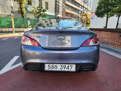 Hyundai Genesis 2010, 100342 км, за 3000000 KRW