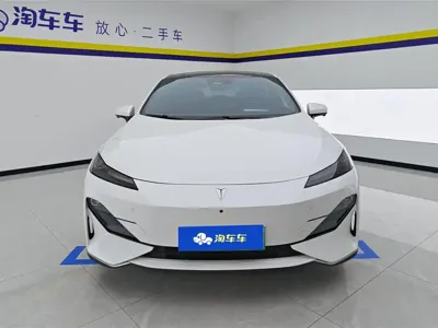 Deepal Deepal SL03 2023, 39700 км, за 85800 CNY