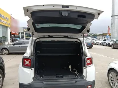 Jeep Renegade 2017, 44600 км, за 30800 CNY - фото 19