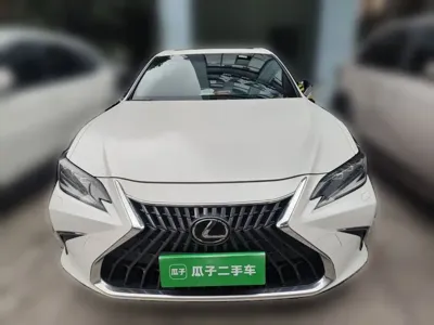 Lexus ES 2022, 77000 км, за 213900 CNY - фото 24