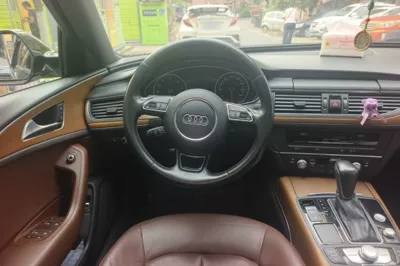 Audi A6L 2018, 147900 км, за 111649.85 CNY - фото 12