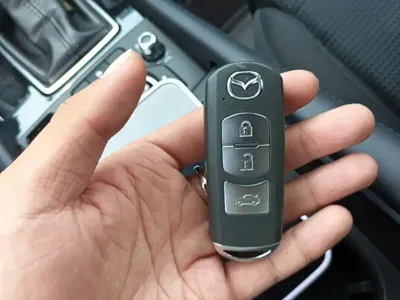 Mazda 3 Axela 2018, 43500 км, за 43000 CNY - фото 9