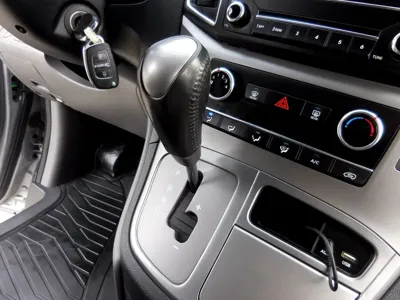 Hyundai Starex 2019, 135740 км, за 13700000 KRW - фото 9