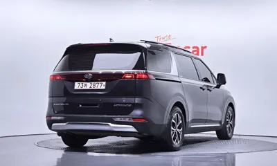 Kia Canival 2021, 60708 км, за 29900000 KRW