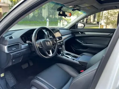 Honda Accord 2023, 51000 км, за 105800 CNY - фото 4