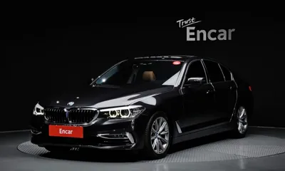 BMW 5-Series · 2019 год