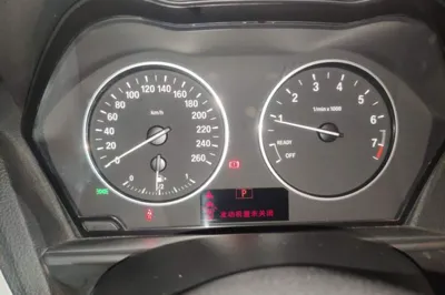 BMW 1 Series 2012, 128600 км, за 43459.42 CNY - фото 9