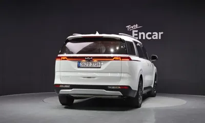 Kia Canival 2023, 17449 км, за 28500000 KRW