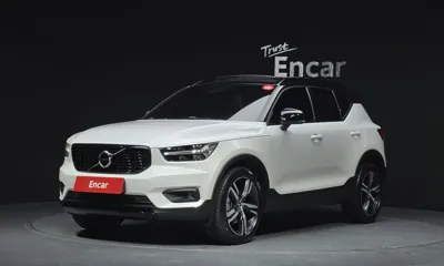 Volvo XC40 · 2021 год