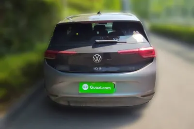 Volkswagen ID.3 2022, 80800 км, за 77401.68 CNY