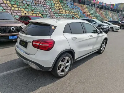 Mercedes-Benz GLA 2017, 85000 км, за 59800 CNY
