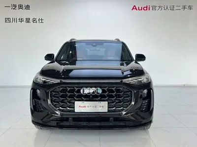 Audi Q6 2025, 5300 км, за 368000 CNY