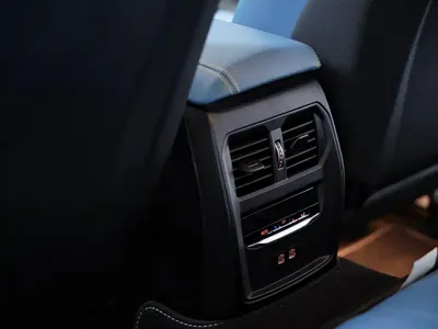 BMW M3 2021, 54400 км, за 518000 CNY - фото 38