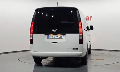 Hyundai Staria 2025, 16925 км, за 29800000 KRW