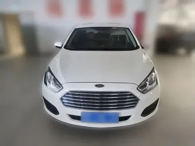Ford Escort 2018, 51200 км, за 29300 CNY - фото 5