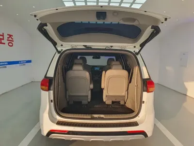 Kia Canival 2016, 220000 км, за 6900000 KRW - фото 17